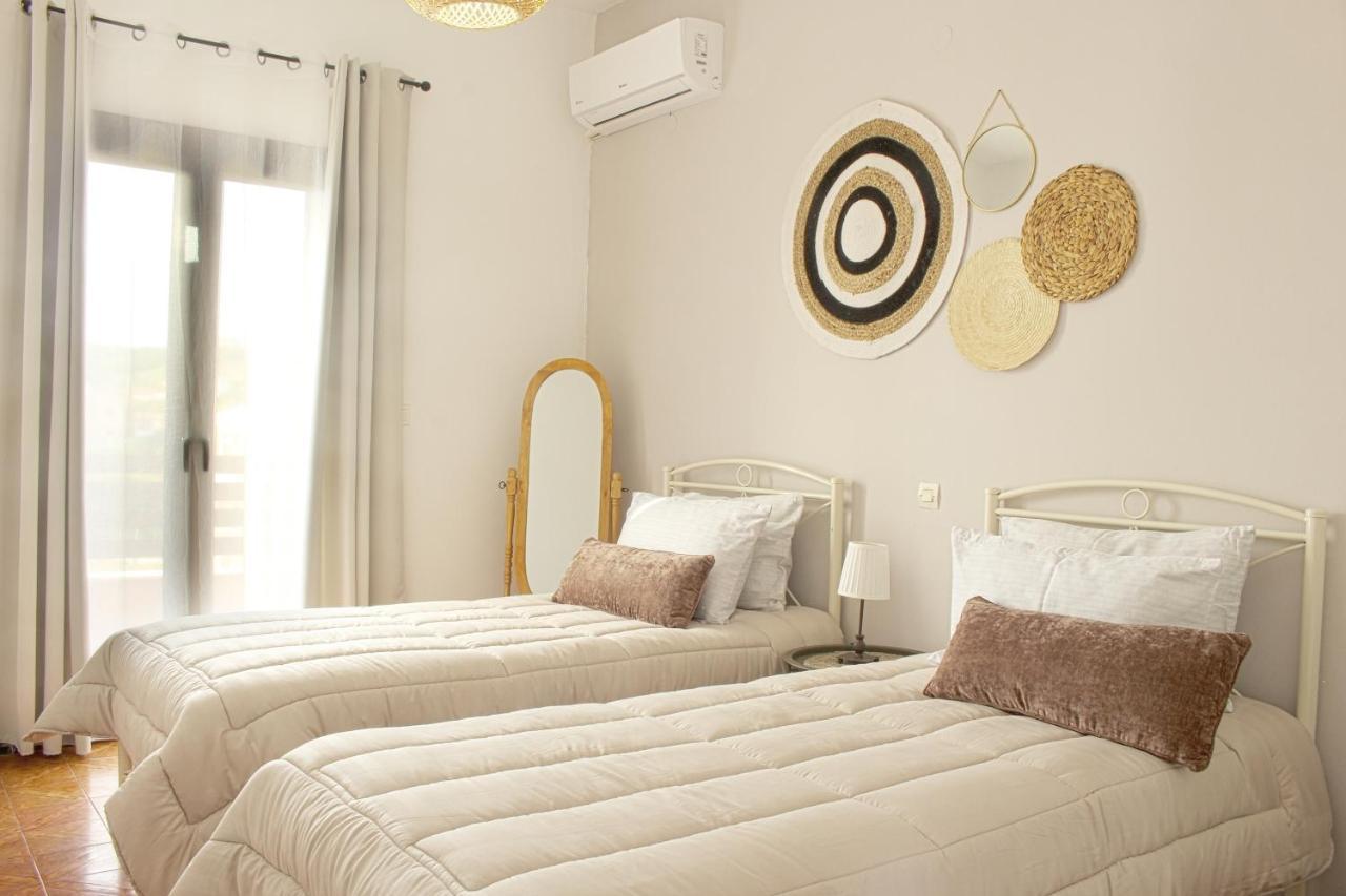 Ayerina First Floor Apartment 아릴라스 외부 사진